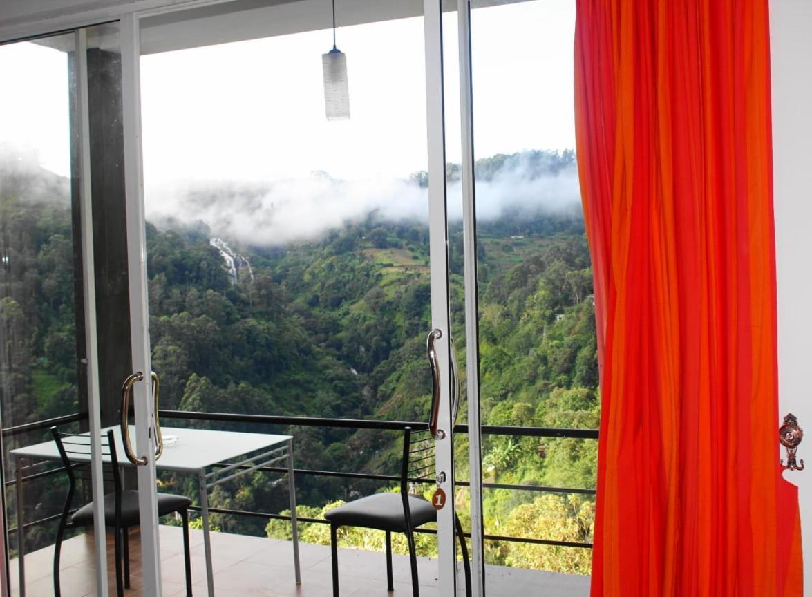Ella Floating View B&B 객실 사진